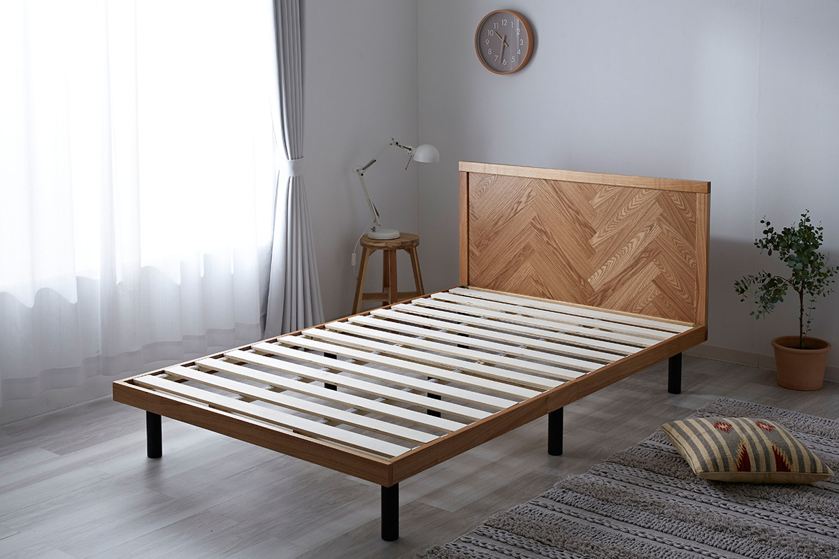 ベッドフレーム