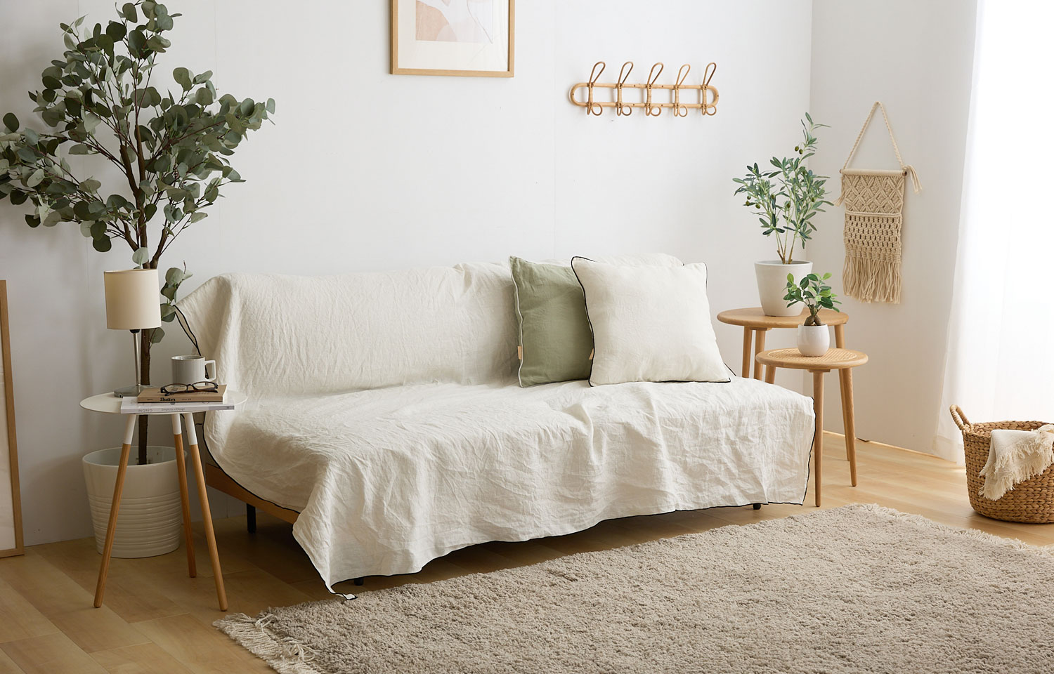 Rafilaの家具でコーディネート