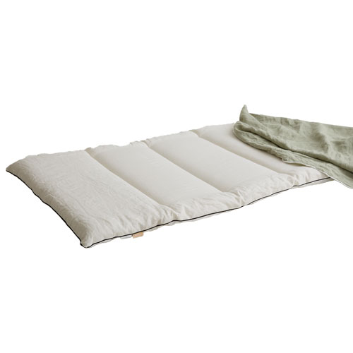 Rafilaの家具でコーディネート