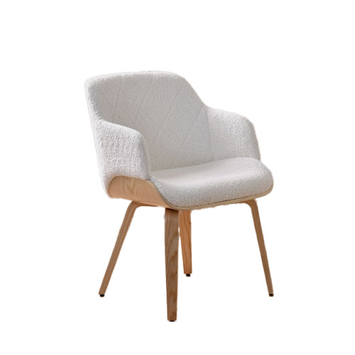 Rafilaの家具でコーディネート