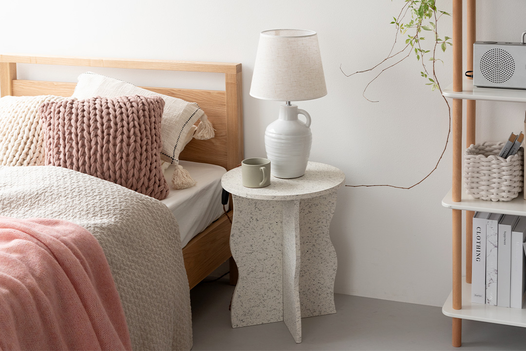 sidetable_unique_2.jpg