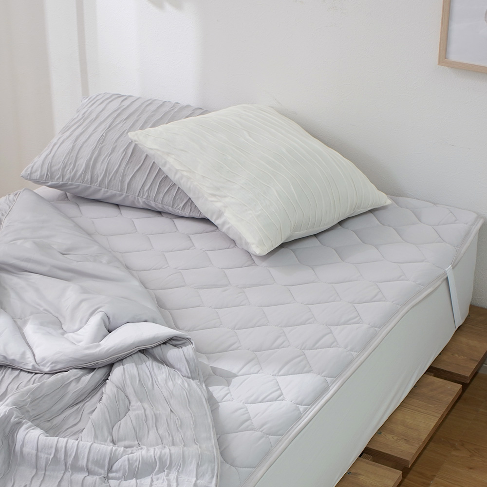 くしゅくしゅ冷感リバーシブル敷きパッド Rula