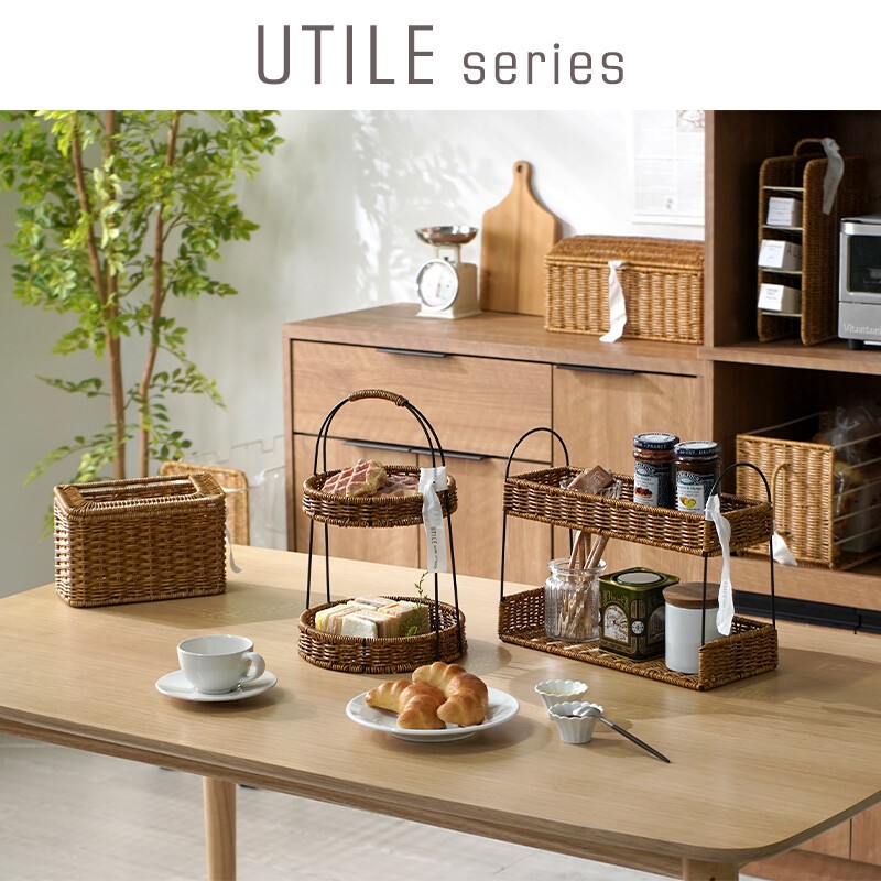 ライブラリーオブルイナ　クラファン　缶ケースグッズフルセット ライブラリーオブルイナ クラファン 缶ケースグッズフルセット Amazon