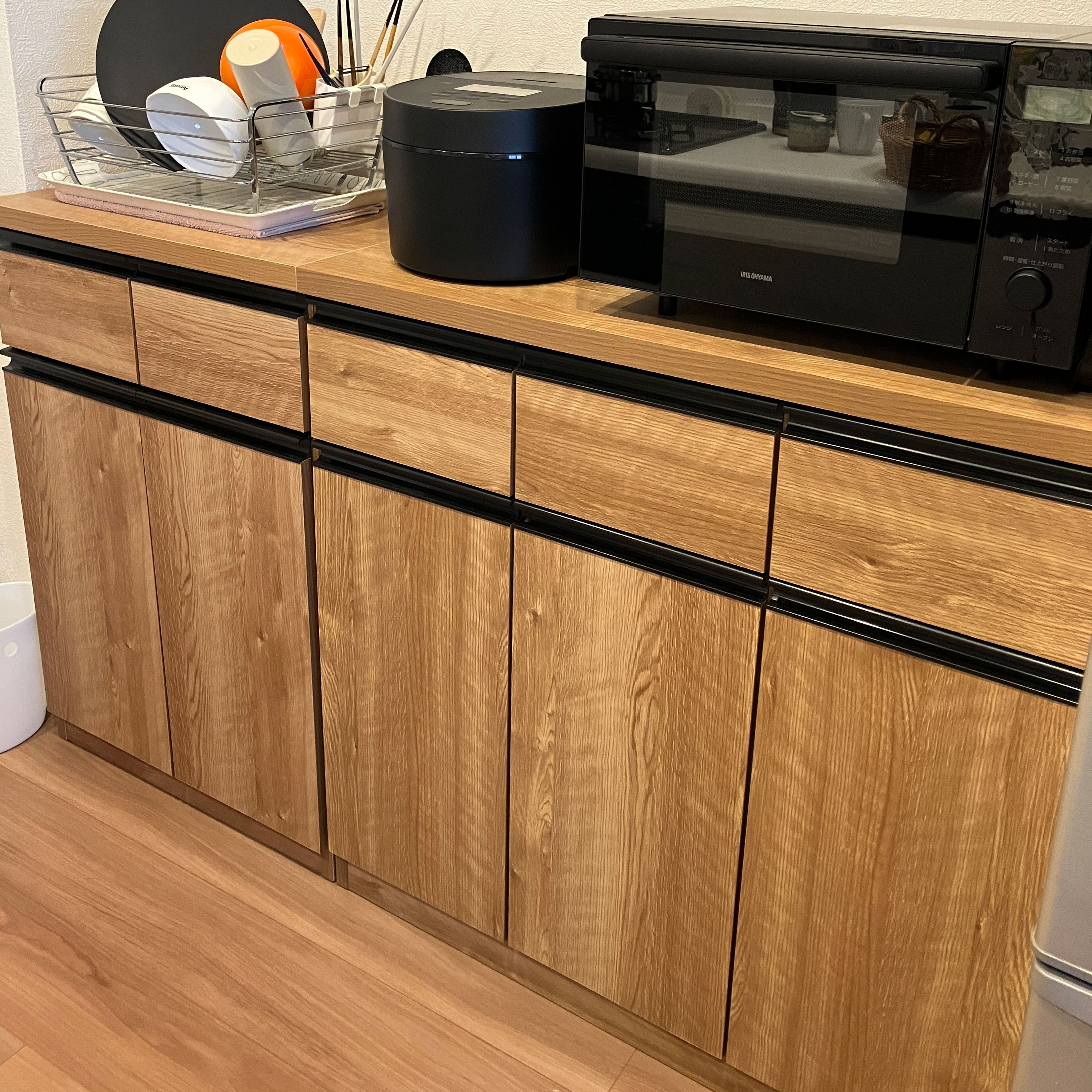 最終お値下げ4月6日15時迄出品 木製サイドテーブル フローラルインレイ 最終お値下げ4月6日15時迄出品 木製サイドテーブル フローラルインレイ